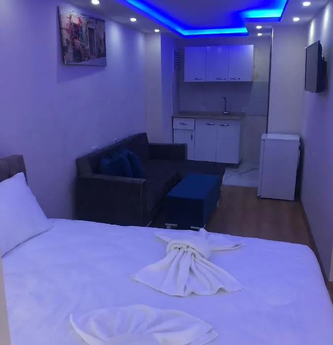 Darkblue Hotel 2*